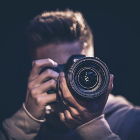 Jak reklamować swoją markę? Postaw na gadżety reklamowe z logo!