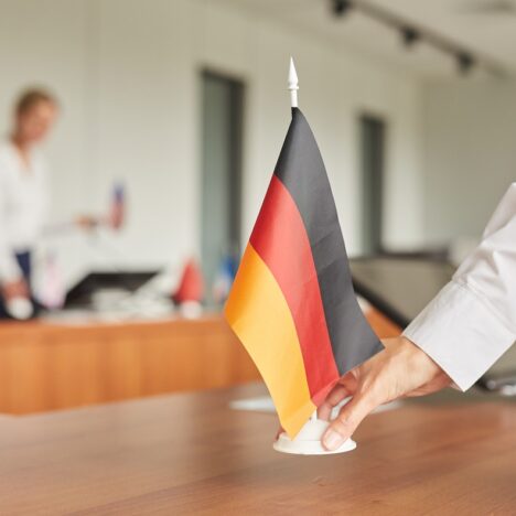 Moda i elegancja – rozwiewamy stereotyp kombinezonów dla kobiet